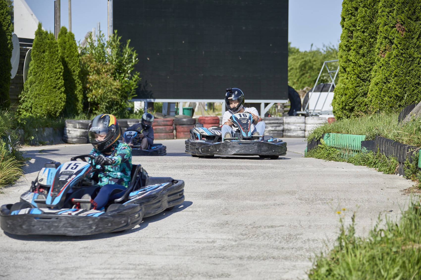 Kart_Trophy_25_ 050-1700